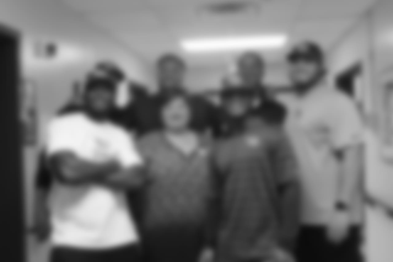 nursing-home-18100252056