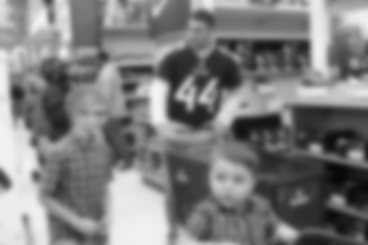 academy2018correa65020seqn}