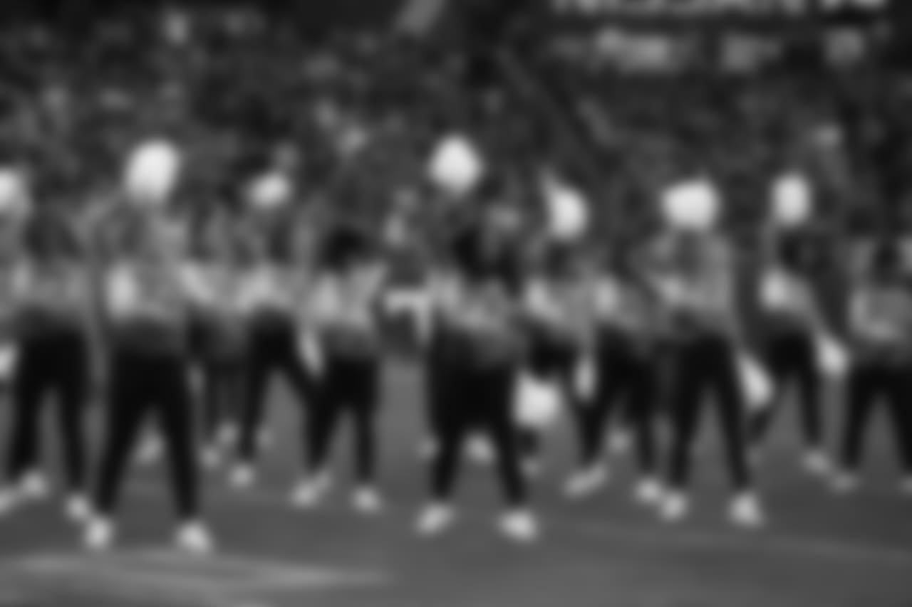 titans2018jets-cheer263386