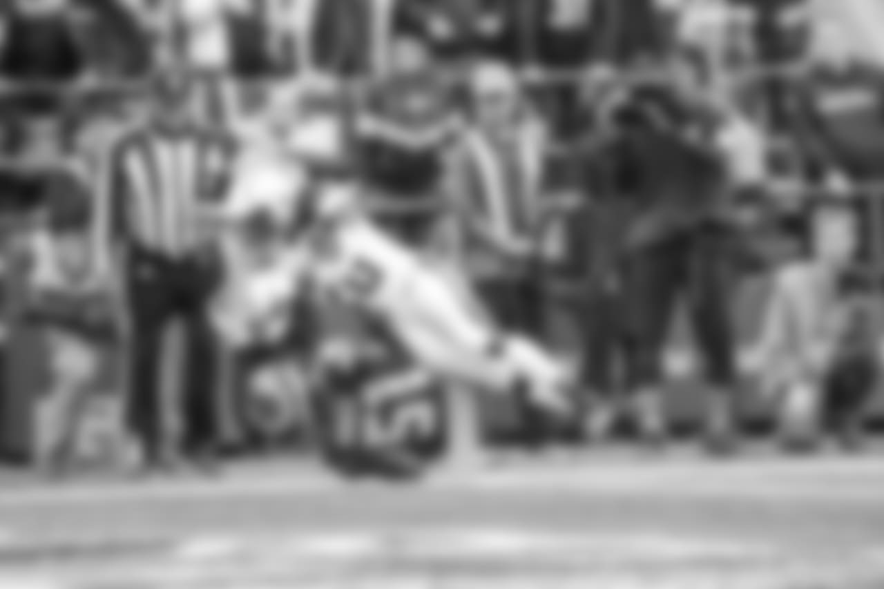 Melvin Gordon jumps into the end zone during the Week 9 contest against the Seattle Seahawks at CenturyLink Field.