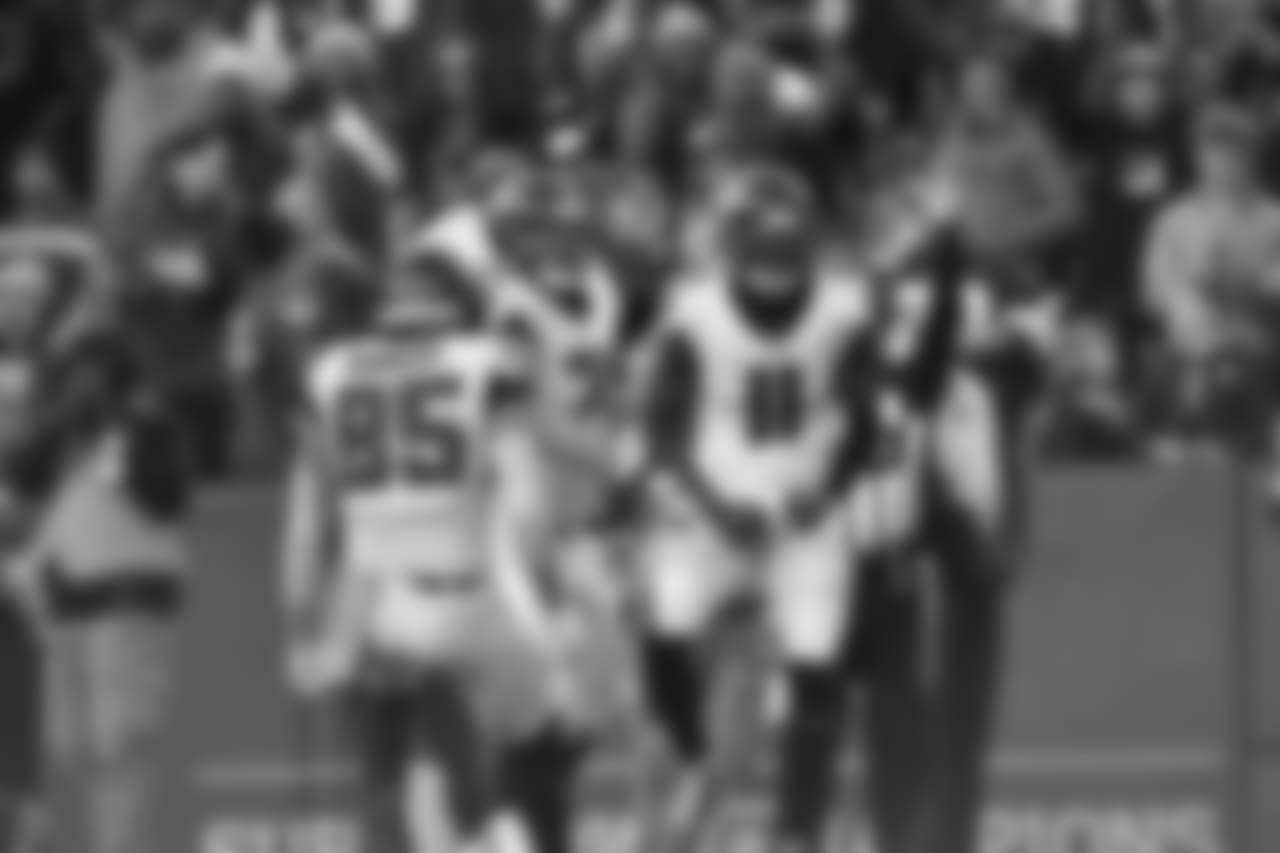 WR Julio Jones keeps going for his first touchdown of the 2018 season.