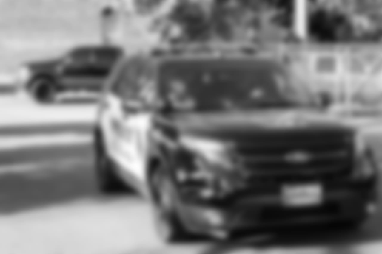 2018_0911_CR_PoliceStationVisit_0029