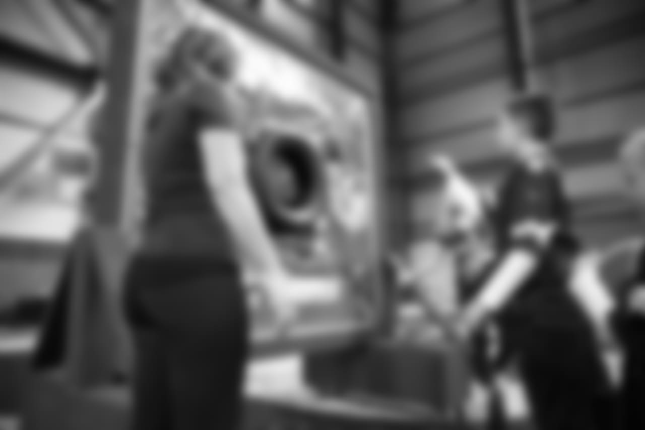 2018_1204_CR_AdoptionFunFest_0014