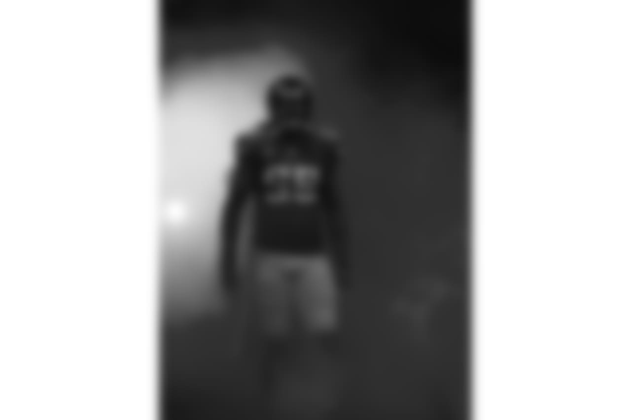 LB Anthony Barr