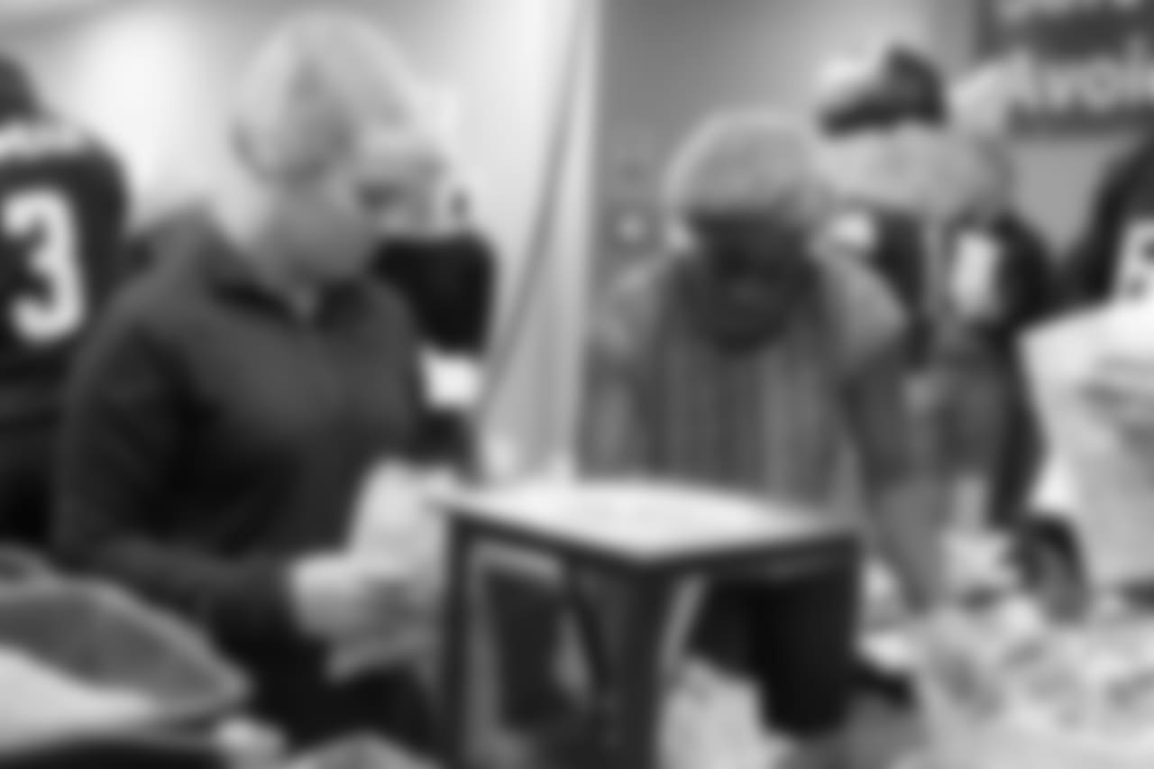 2018_1002_CR_FeedMyStarvingChildren_0027