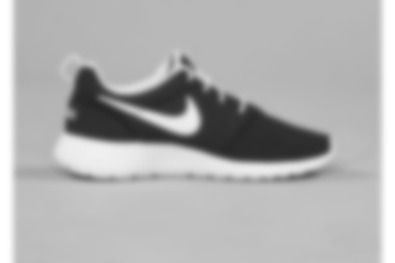 2018_1011_CrucialCatchShoes_0029