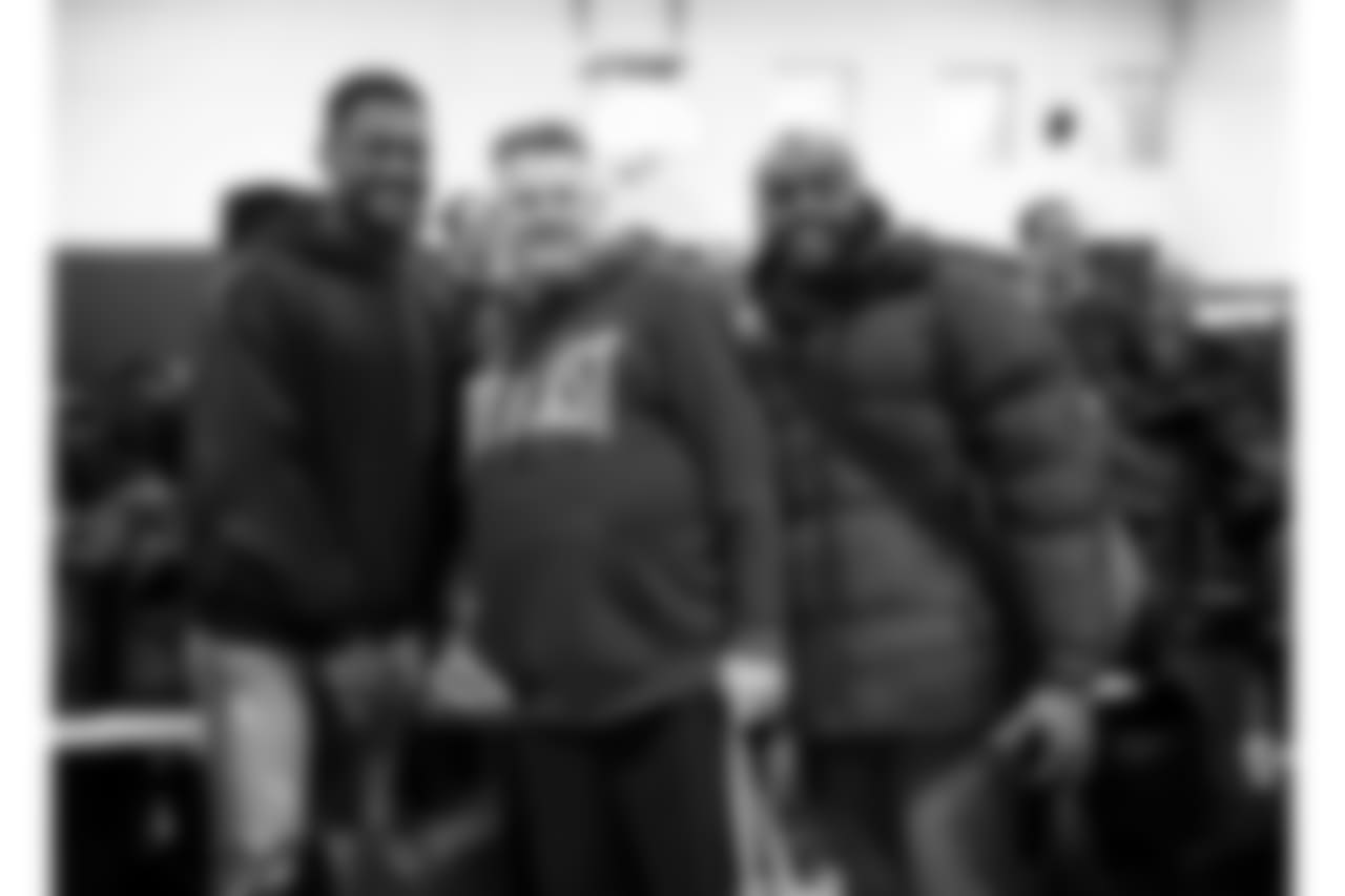 2018_1120_CR_DiggsTurkeyGiveaway_0026