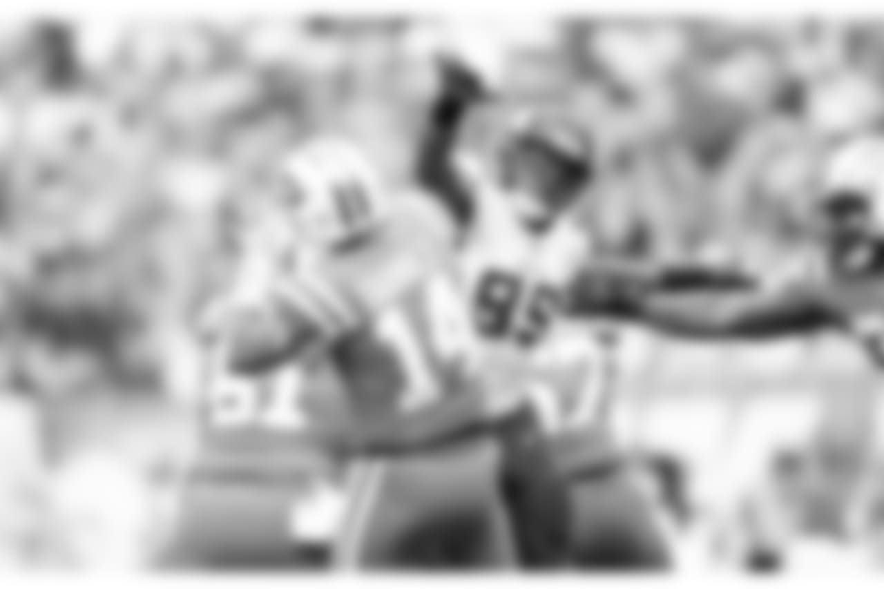 DE Danielle Hunter