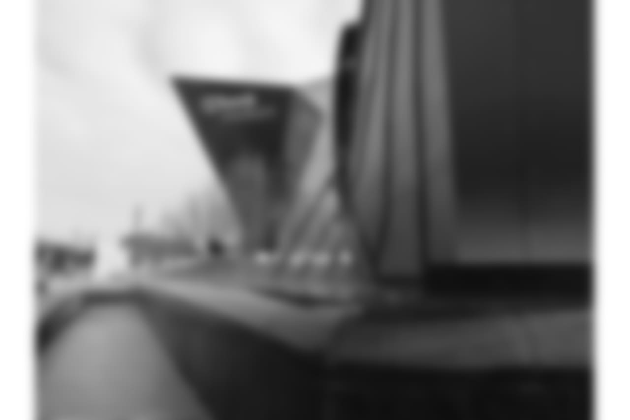 C49A8761