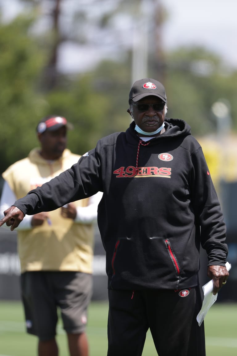 Turner and Trey: 49ers' improving rookie running back Sermon grateful for  hard coaching