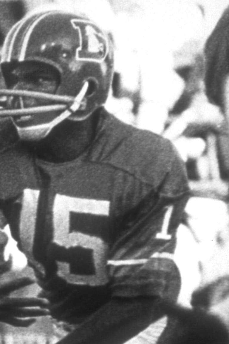 From the Pro Football Hall of Fame Archive: Marlin 'Magician' Briscoe  blazed trail for future quarterbacks