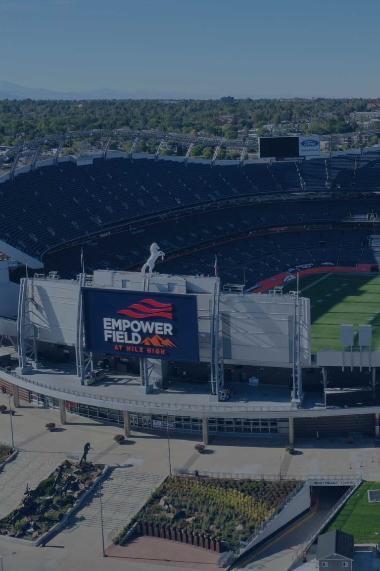 Broncos vs Cardinals  Empower Field at Mile High