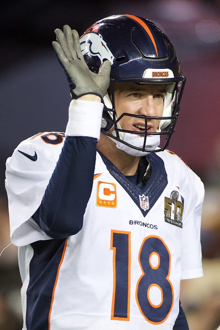 Denver Broncos tight end Owen Daniels and quarterback Peyton