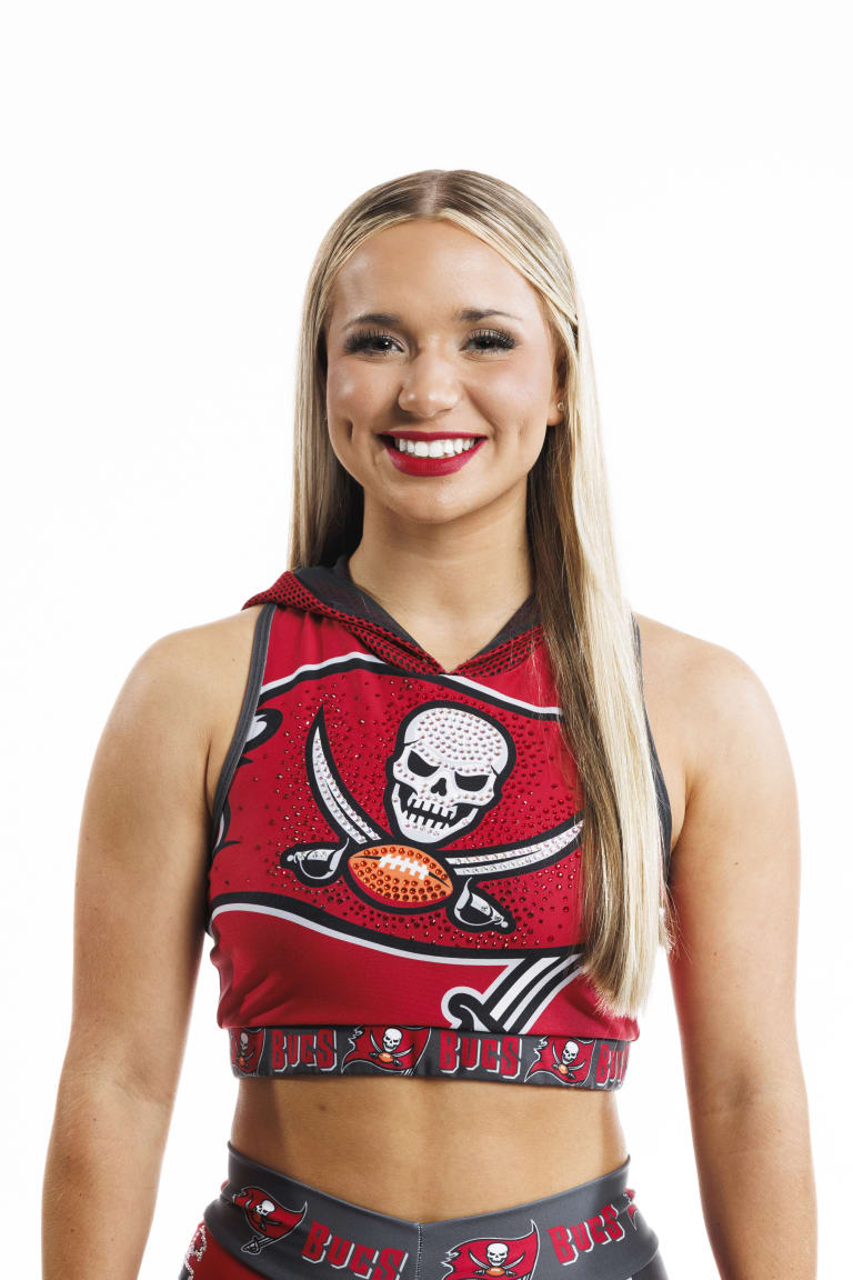 Best Photos of the Bucs Cheerleaders from the 2021 Season