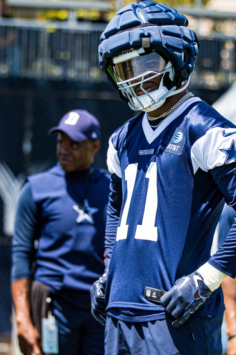 2022 Cowboys training camp: Day 2 standouts include defensvie