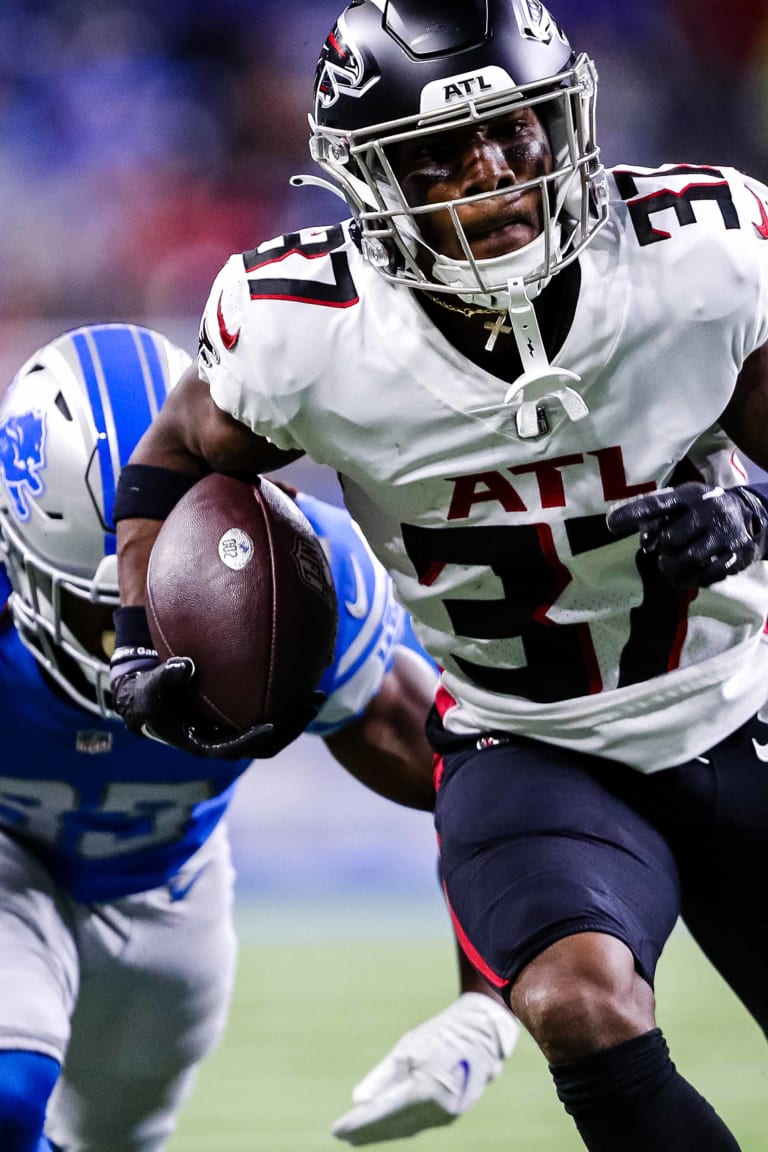 Atlanta Falcons Cornerback Dee Alford L Editorial Stock Photo