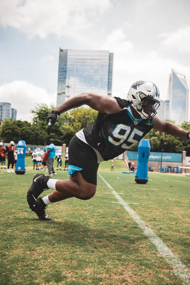 Carolina Panthers defensive tackle Derrick Brown (95) wears a