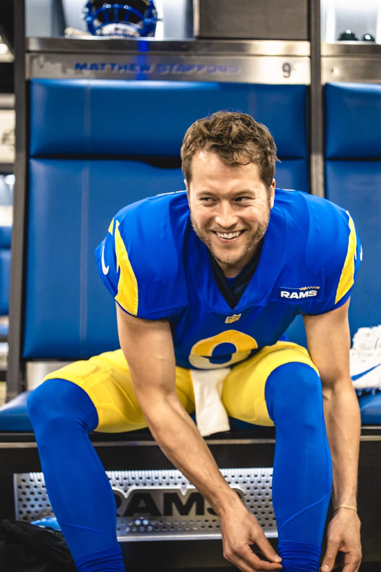 Watch: Matthew Stafford, Rams take field for first time in throwback  uniforms