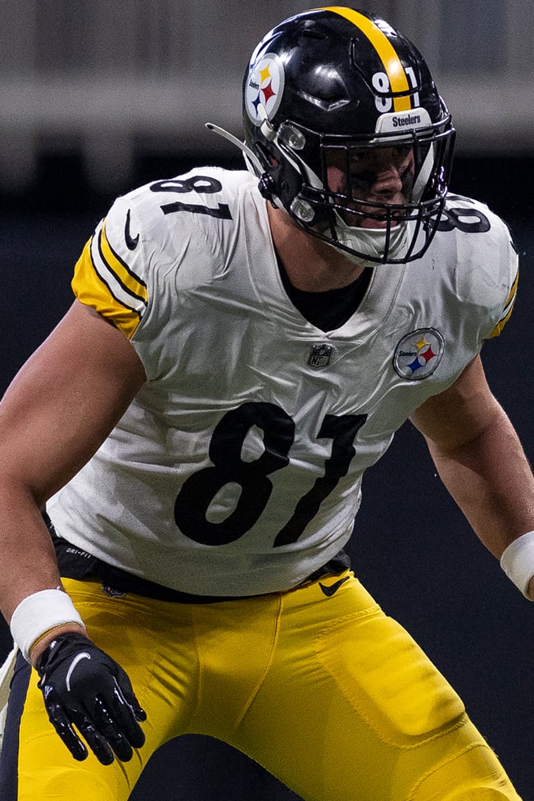 Pittsburgh Steelers bringing back big framed tight end Zach Gentry