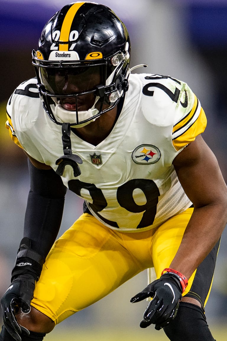 Bama in the NFL Week 10: Levi Wallace Leads the Pittsburgh Steelers to  Victory - Sports Illustrated Alabama Crimson Tide News, Analysis and More