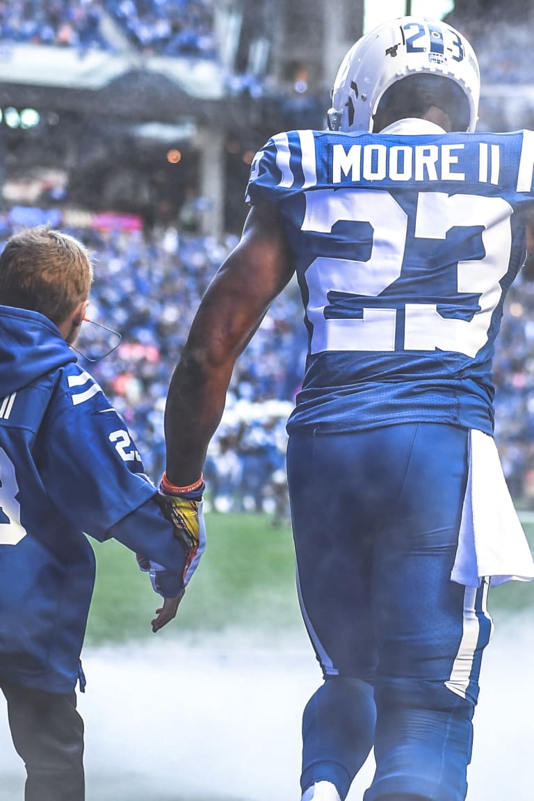 Colts cornerback Kenny Moore II's Thanksgiving plans, connection with a  local Indy family