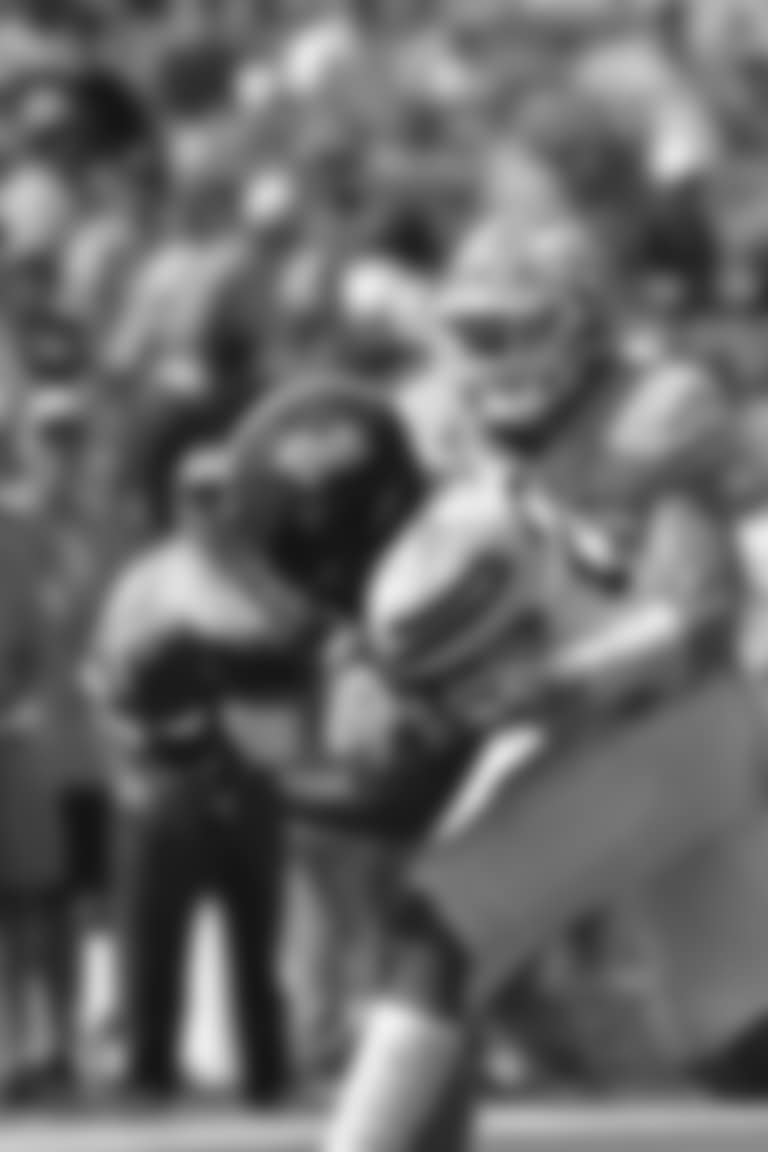 North Carolina Tar Heels linebacker Cole Holcomb #36
University of North Carolina Football v Pittsburgh
Kenan Stadium
Chapel Hill, NC
Saturday, September 22, 2018