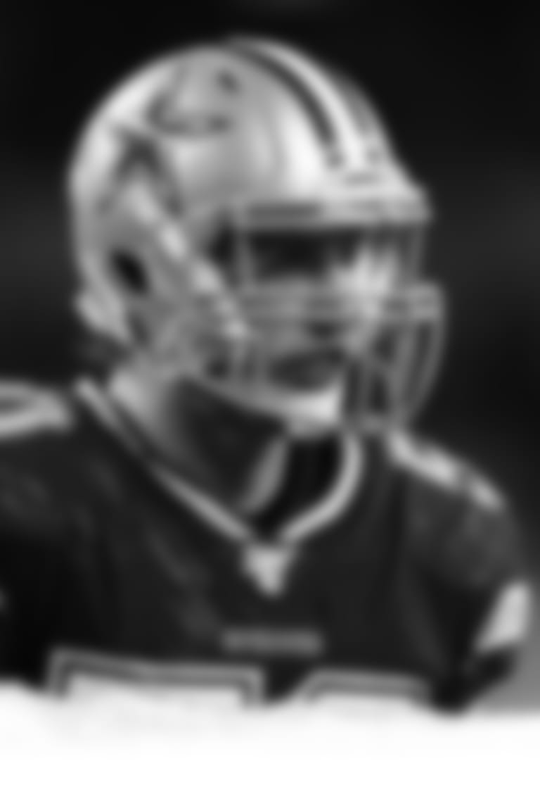 LB--Sean-Lee-Has-Goals-For-Rest-Of-Career-no-top-no-text-hero