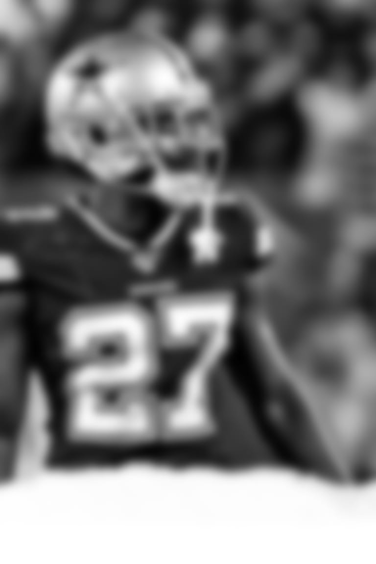 Looming-Free-Agency-For-Awuzie-And-Lewis-no-top-no-text-hero