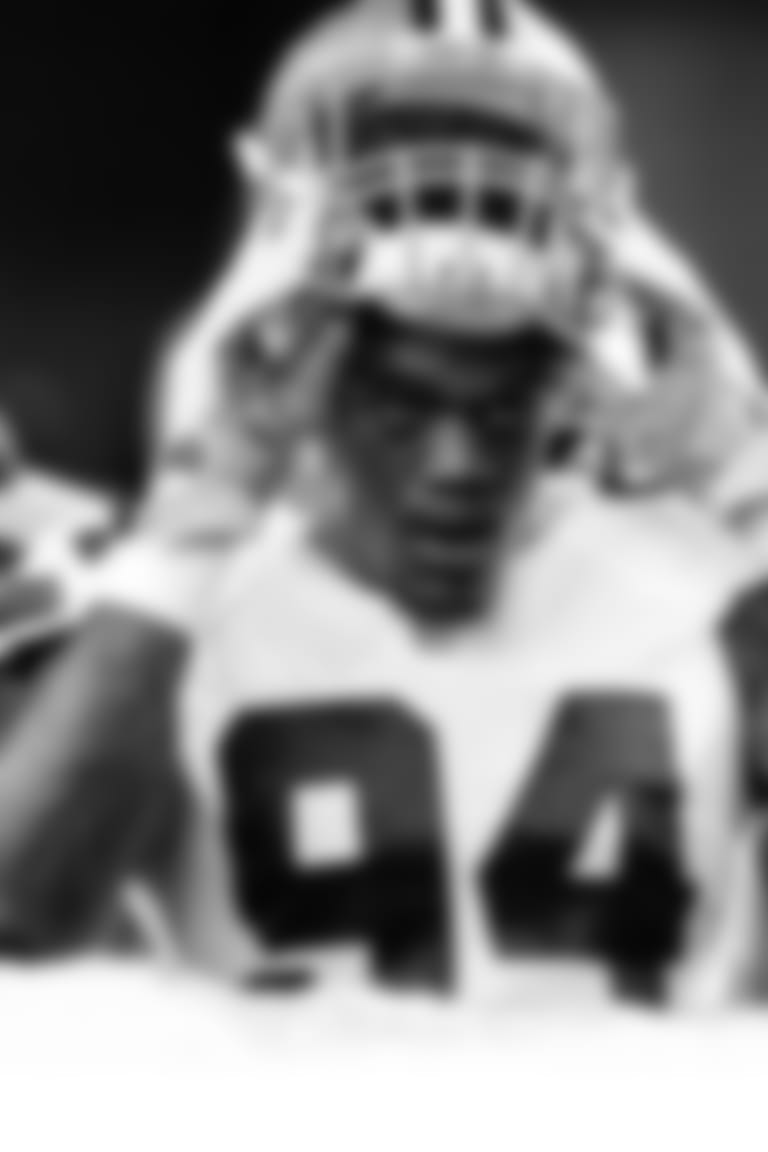 DE-Dont-Forget-About-These-Defensive-Ends-no-top-no-text-hero