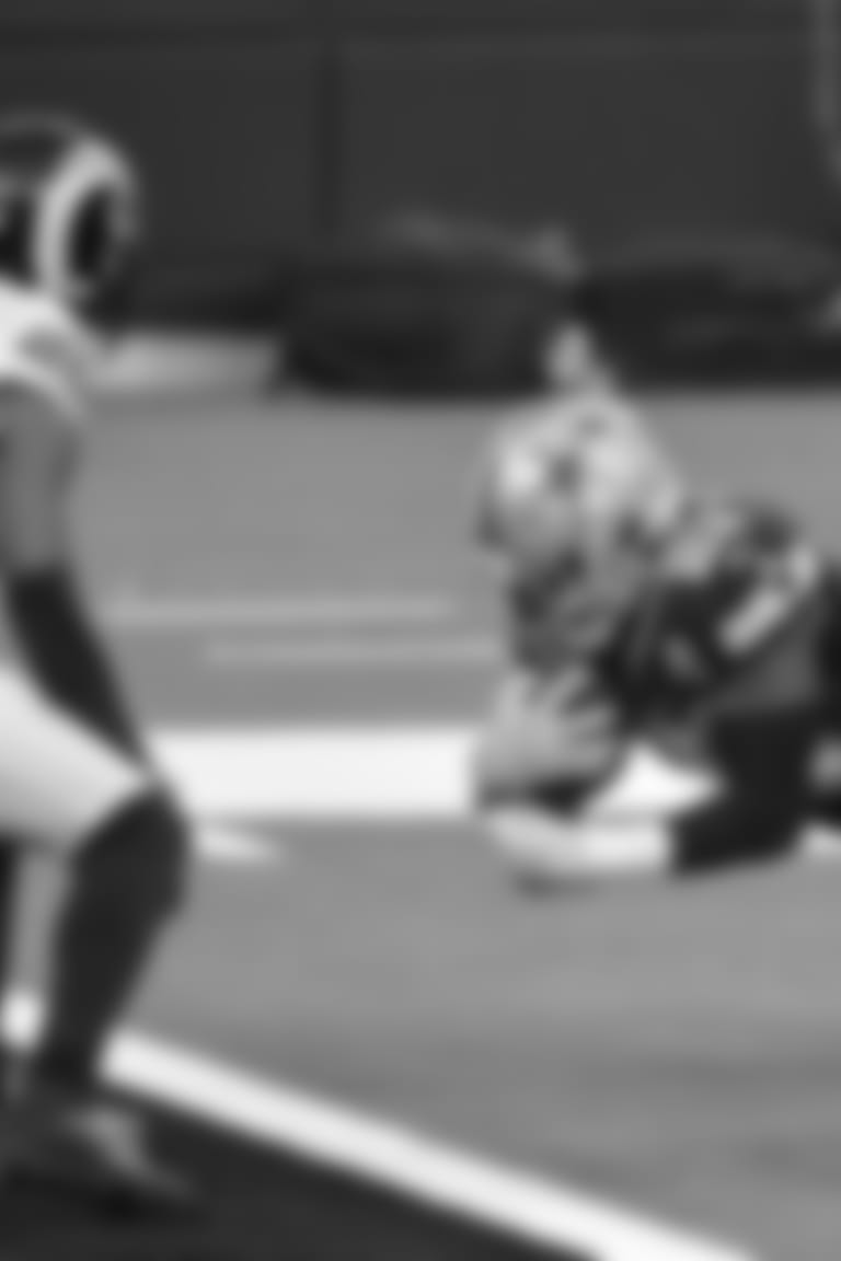 GameDayCentralDALvsLAR-center3