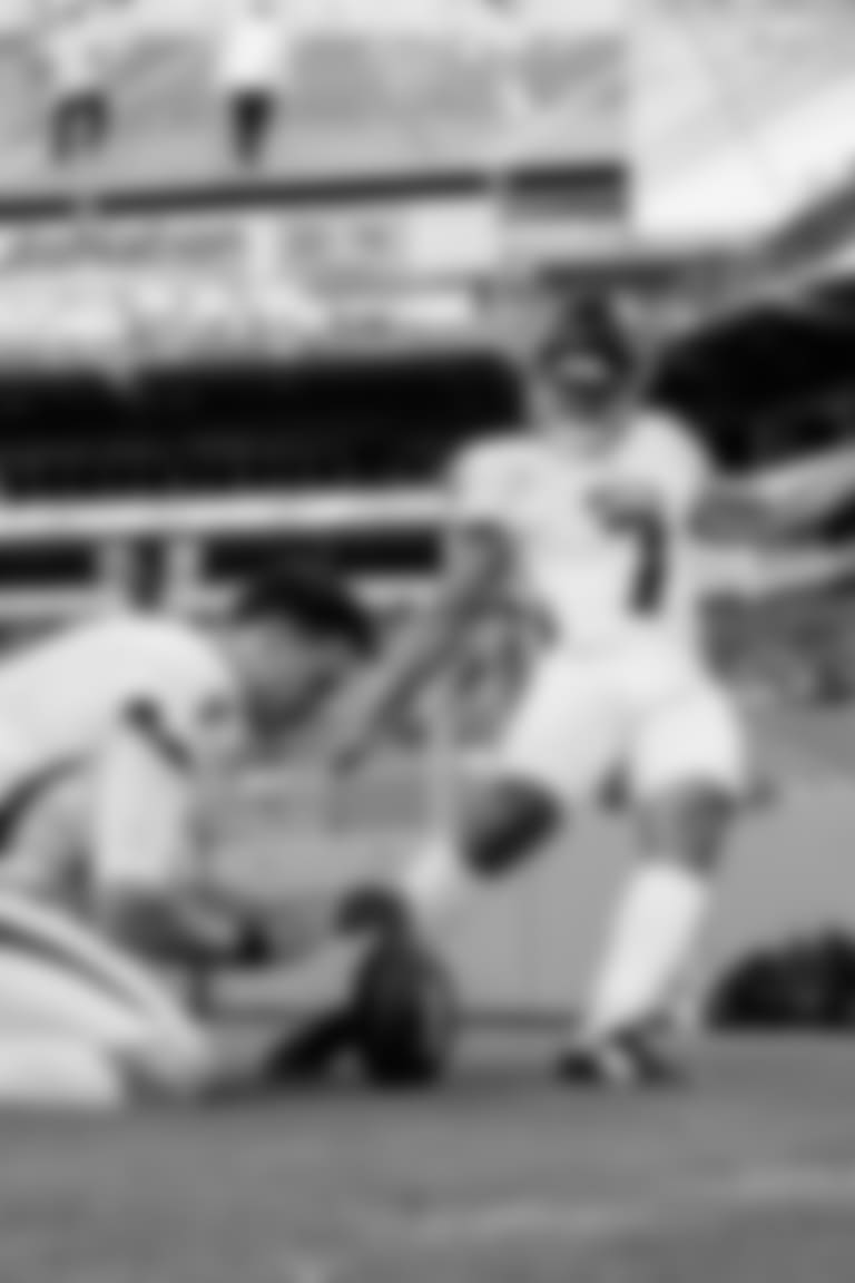 Atlanta Falcons kicker Younghoe Koo #7 against the Miami Dolphins at Hard Rock Stadium in Miami Gardens, Florida on Saturday, August 21, 2021. (Photo by Mark Brown/Atlanta Falcons)