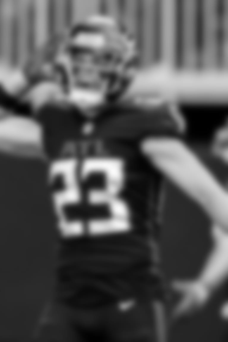 Atlanta Falcons safety Erik Harris #23 reacts after a play during the second half against the Cleveland Browns at Mercedes-Benz Stadium in Atlanta, Georgia on Sunday, October 2, 2022. (Photo by Matthew Grimes/Atlanta Falcons)