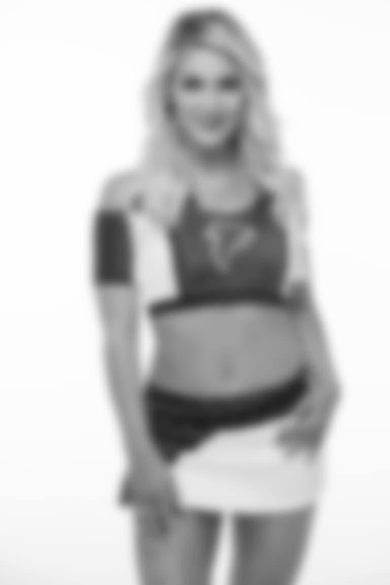 Ashley Montecalvo_012