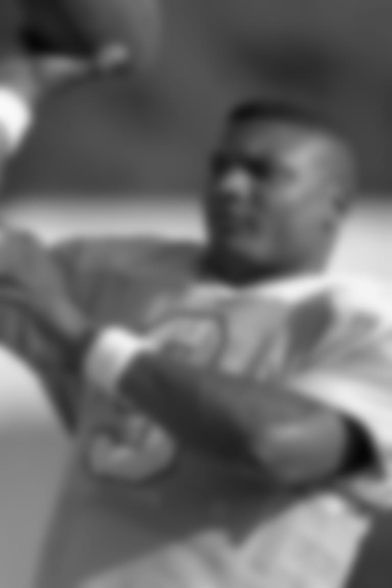 Houston Oilers quarterback Steve McNair warms up during workouts at training camp in San Antonio on July 24, 1996. (AP Photo/Pat Sullivan)