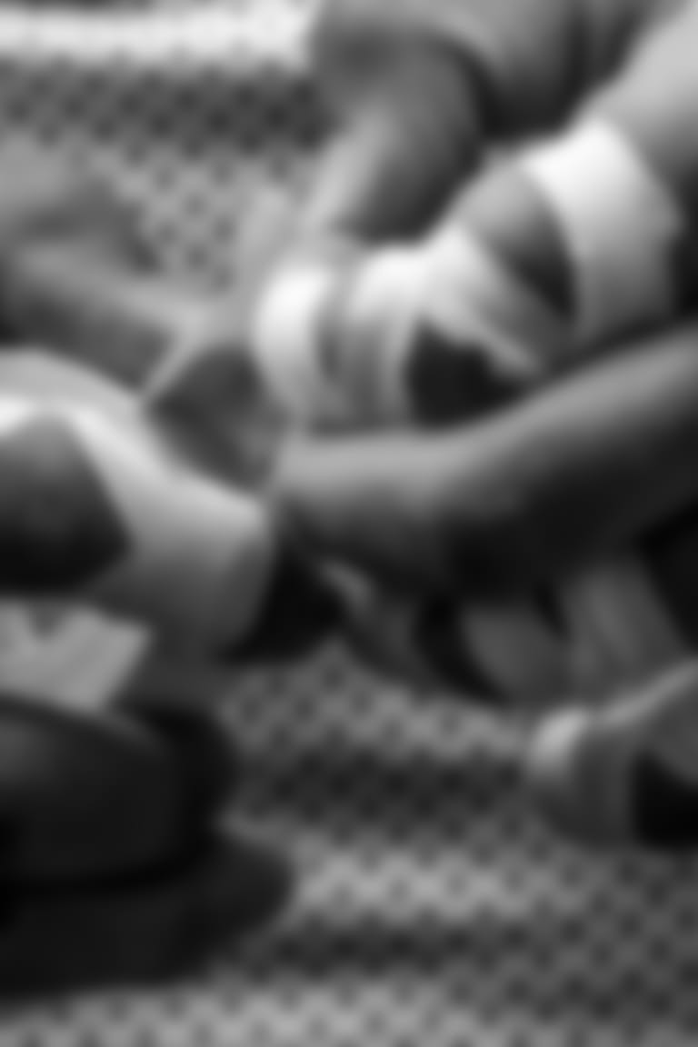 200424-details-parallax