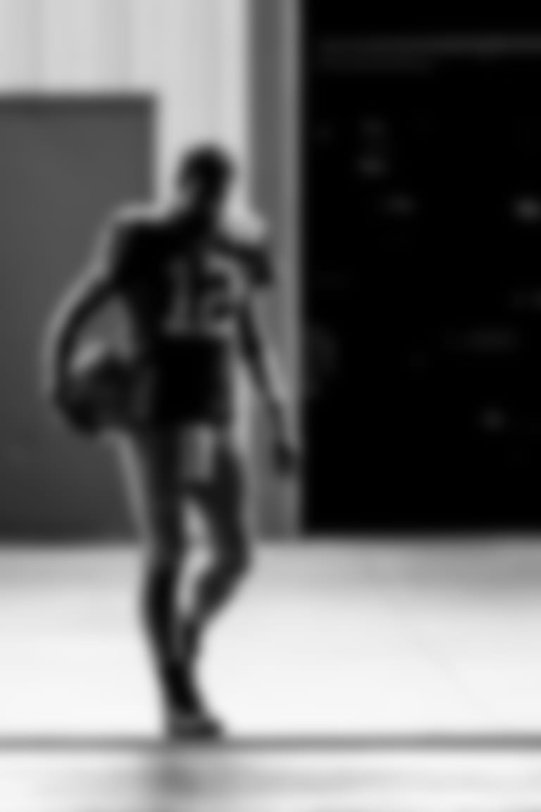 210206-entering-the-arena-parallax