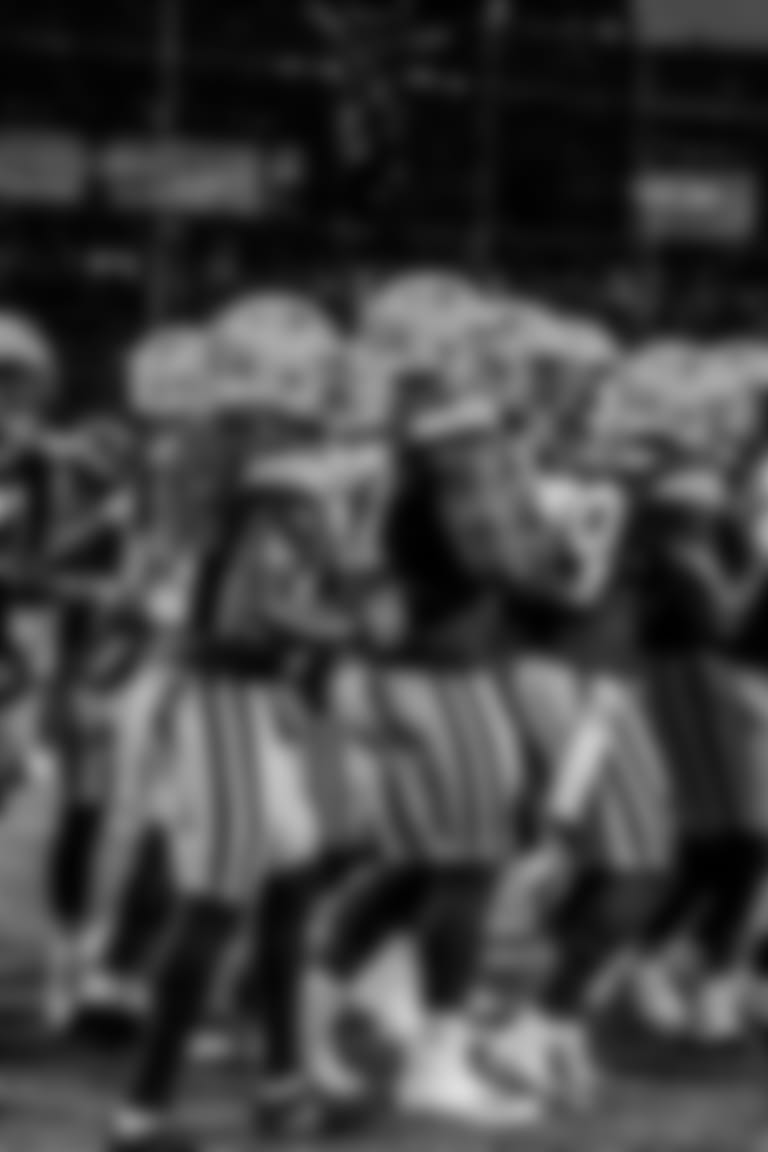 200529-10-train-parallax