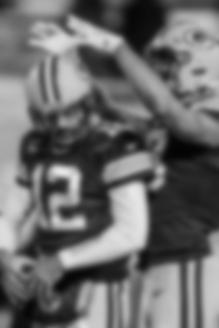 210206-king-aaron-parallax