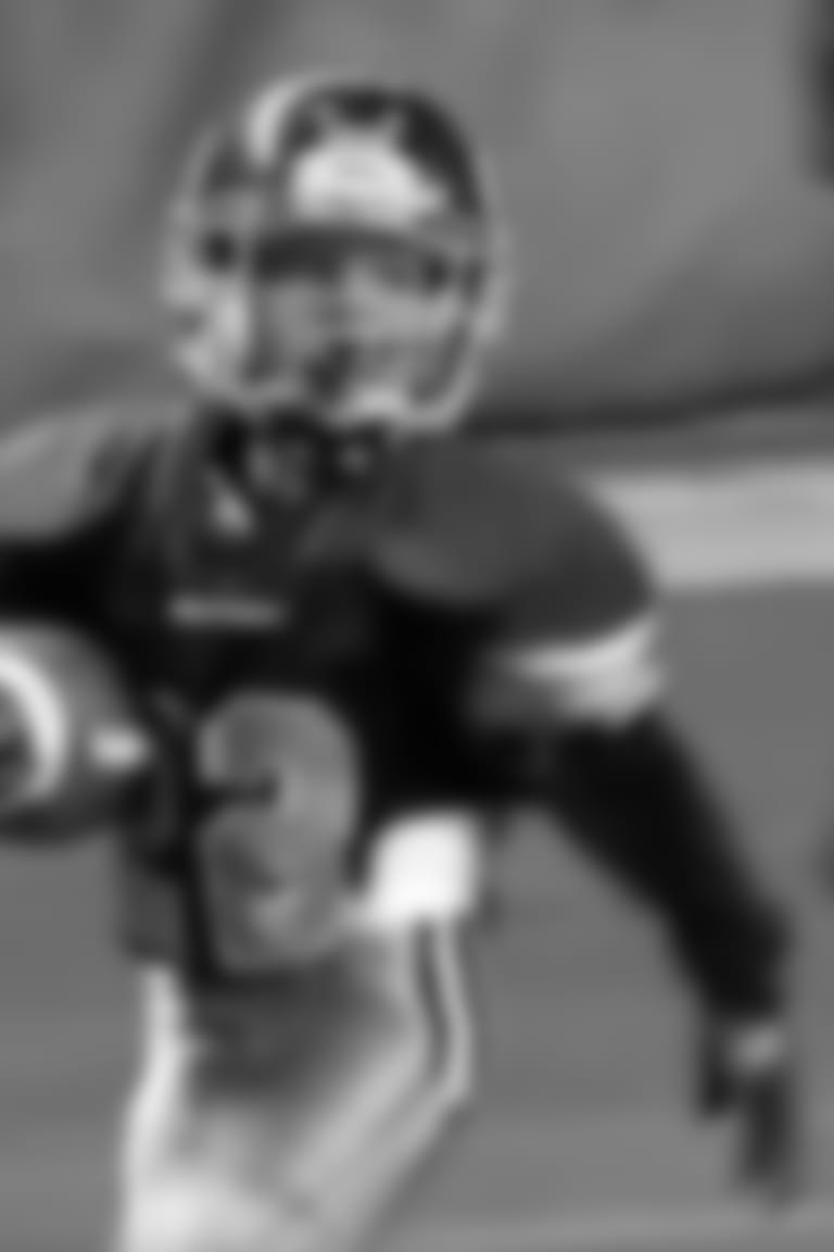 Christian McCaffrey run