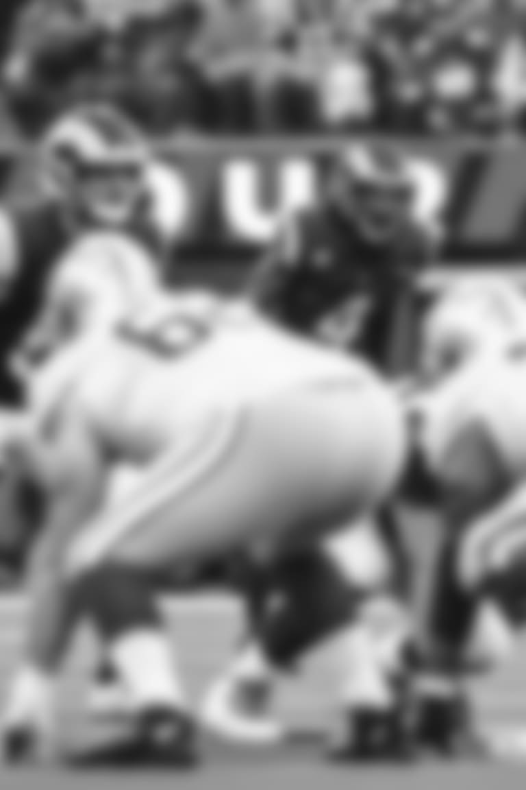 The Los Angeles Rams take on the San Francisco 49ers during Week 18 of the 2021 regular season.