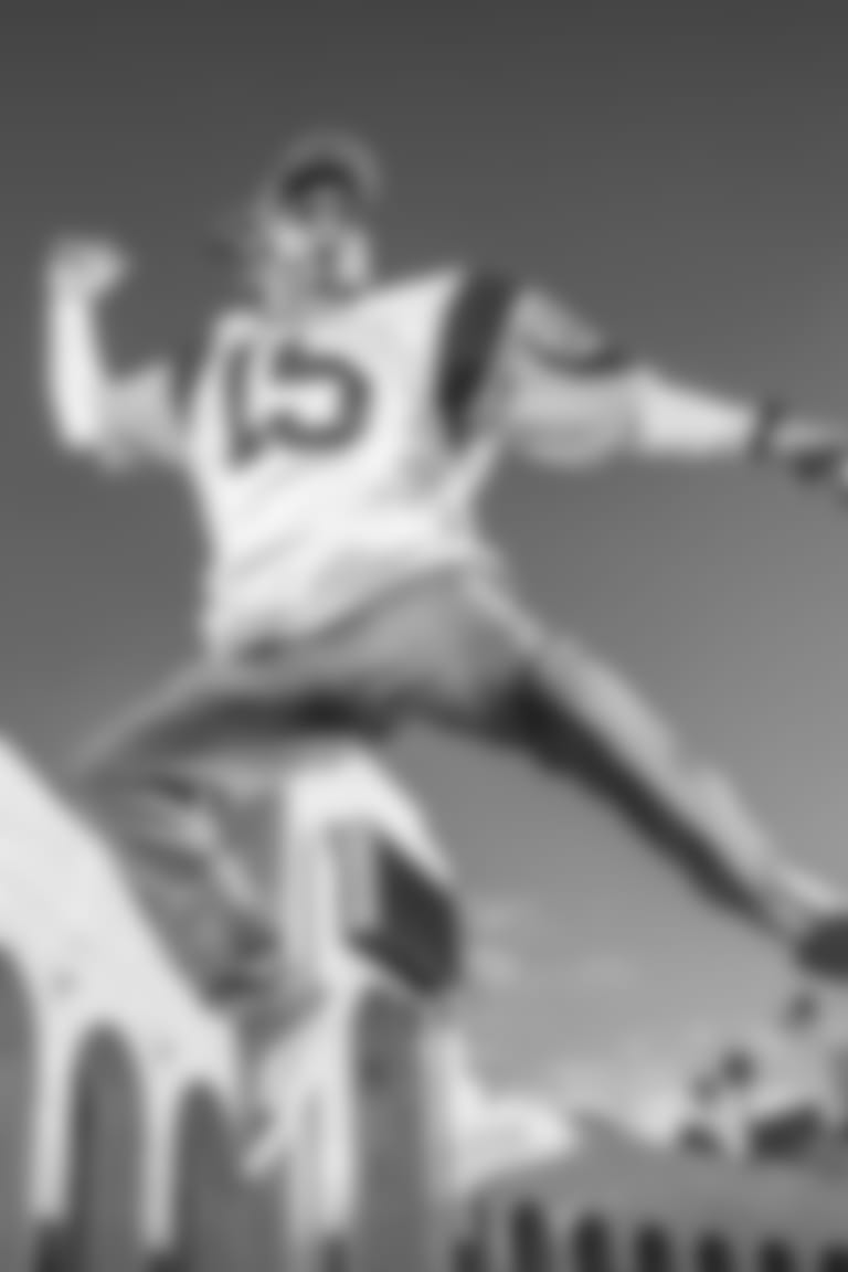 112120-fotrh-soto-12