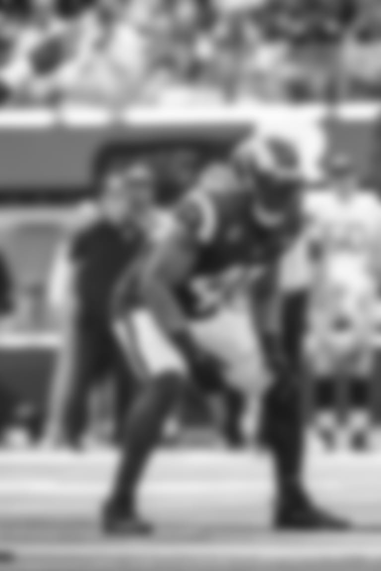 The Los Angeles Rams take on the San Francisco 49ers during Week 8 of the 2022 NFL regular season.