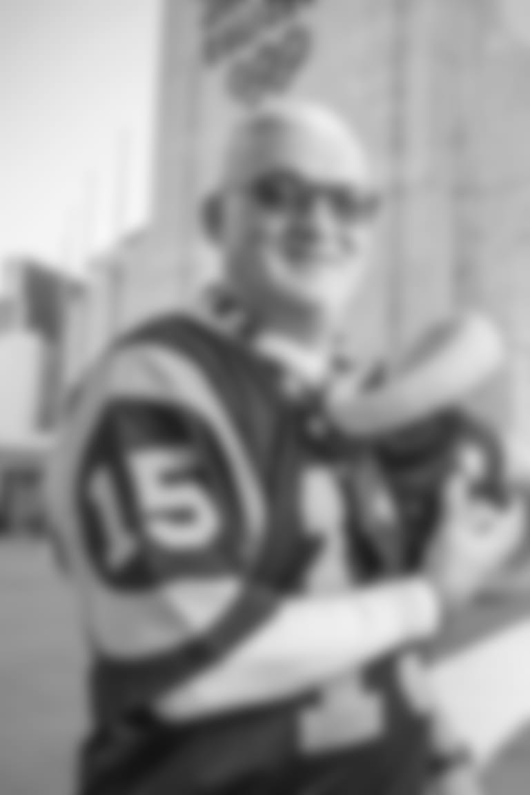 112120-fotrh-soto-06