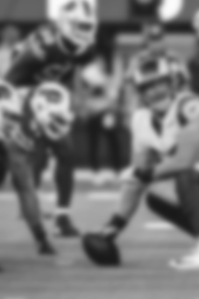 The Los Angeles Rams take on the Buffalo Bills during Week 1 of the 2022 NFL regular season.