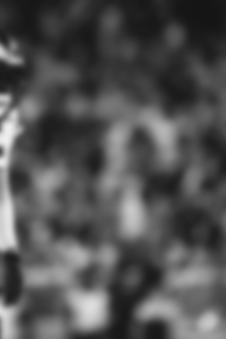 The Los Angeles Rams take on the Green Bay Packers during Week 15 of the 2022 NFL regular season