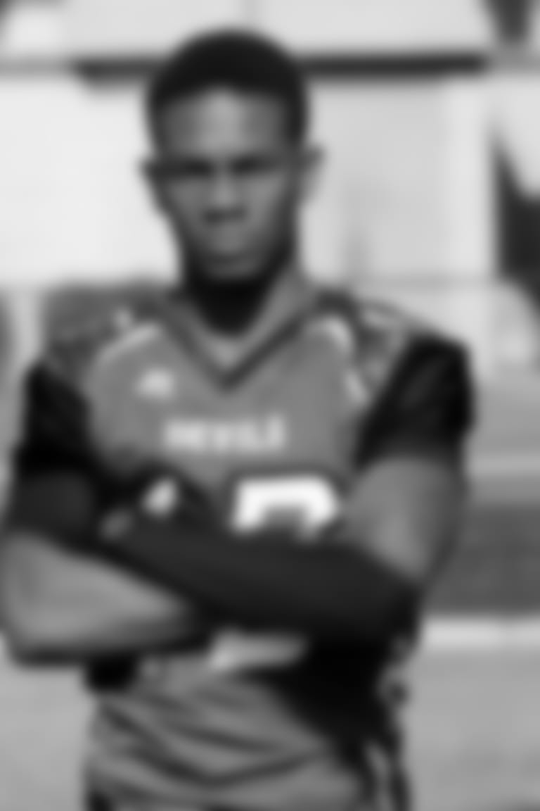 Bateman-Feature-HS-Football