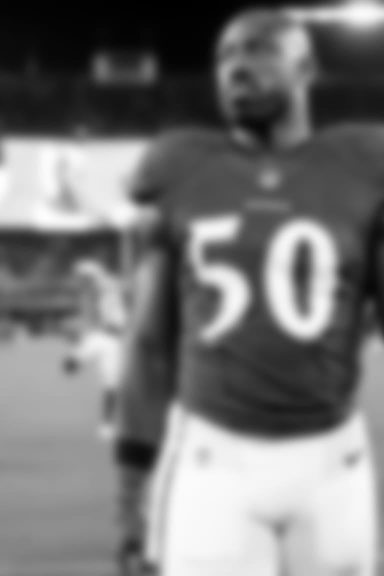 Justin-Houston-Living-Dream