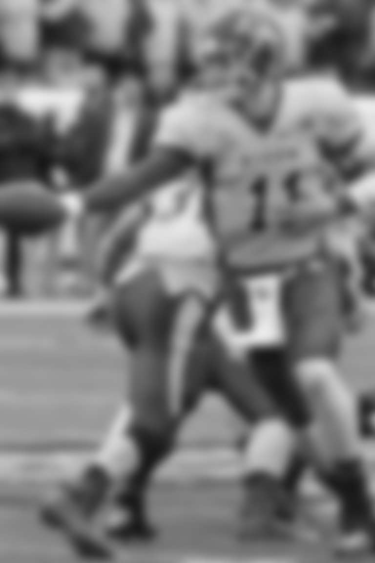 Carson Wentz 2015 JSU Handoff