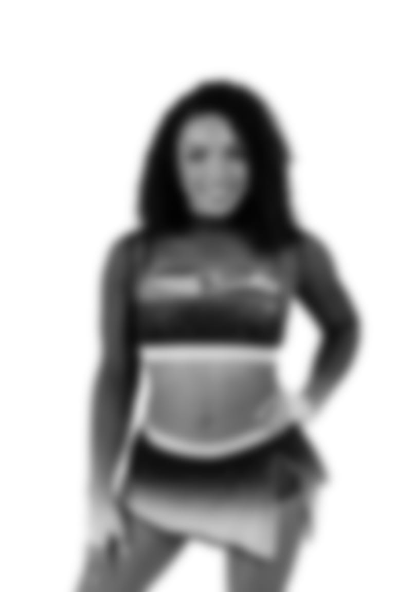 220627-seahawks-dancers-geena-glamor-shot