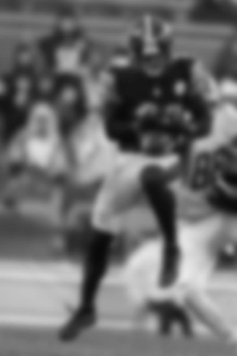 Parallax_Fitzpatrick_Minkah_2021_DET_1114kr_4649